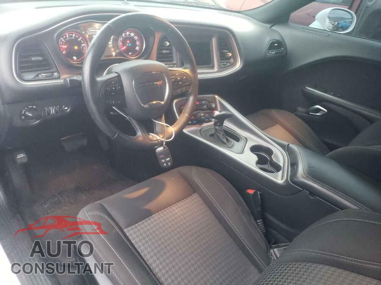DODGE CHALLENGER 2018 - 2C3CDZAG1JH215499