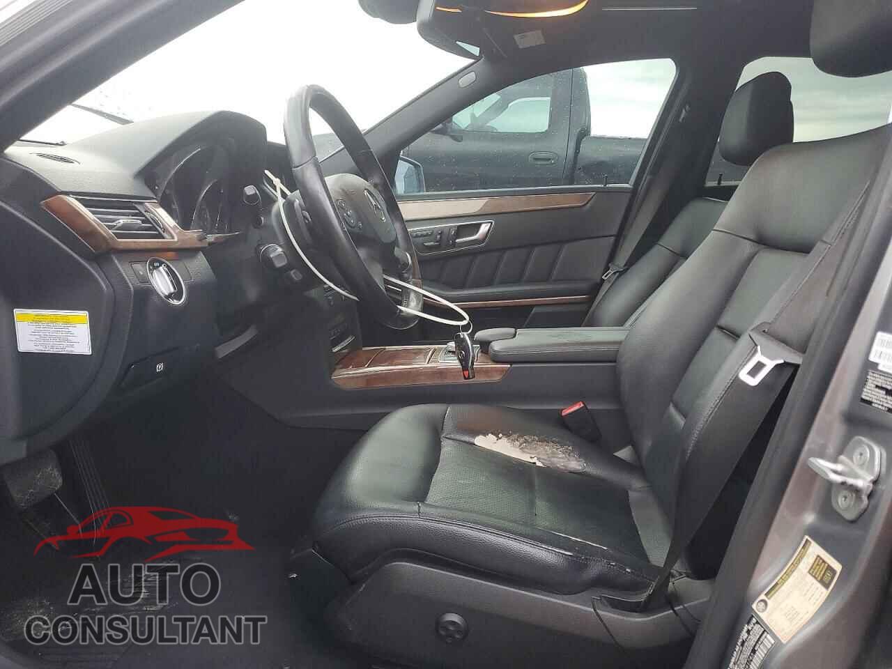 MERCEDES-BENZ E-CLASS 2012 - WDDHF5KB4CA591743