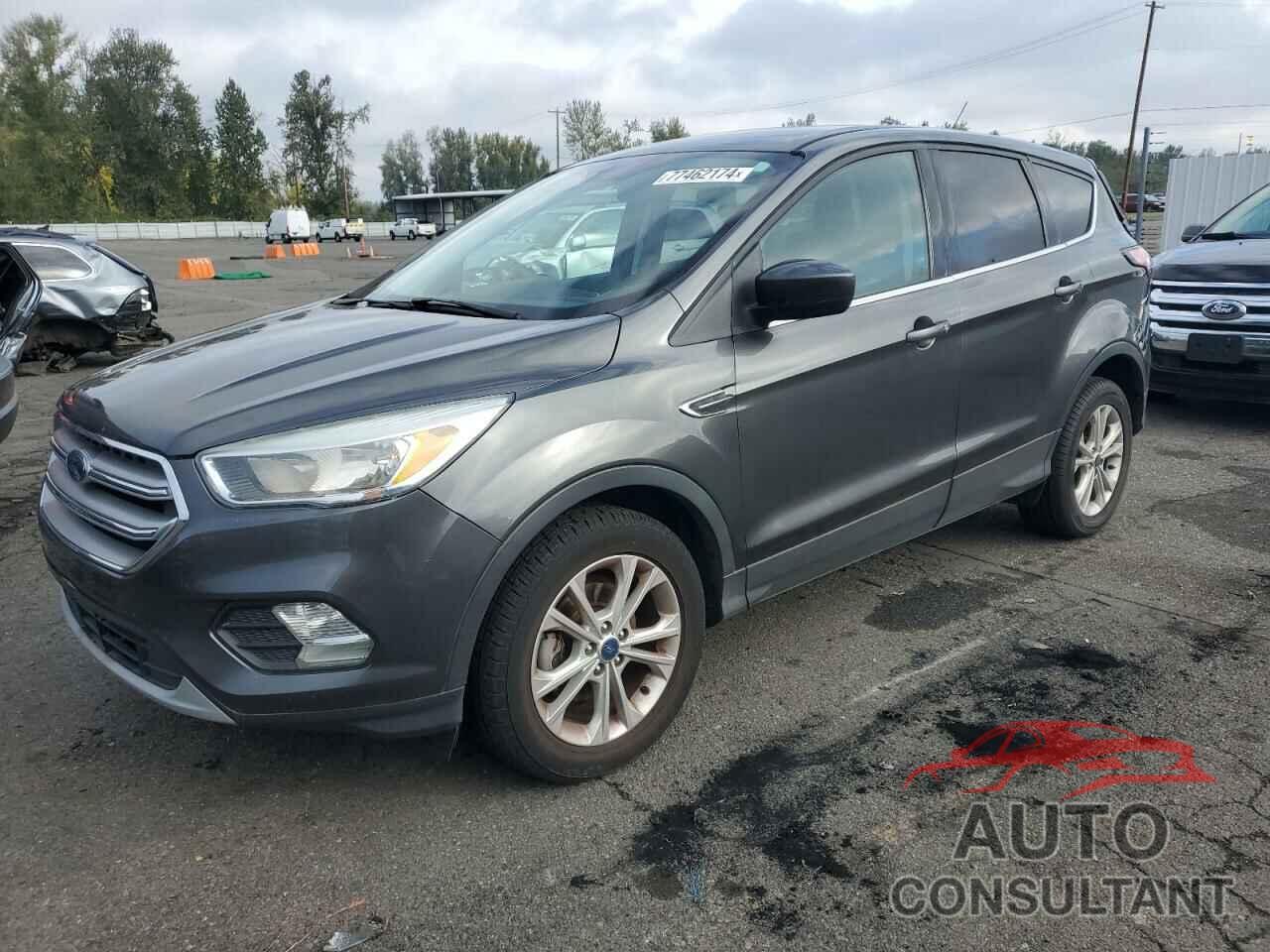 FORD ESCAPE 2017 - 1FMCU0GD9HUA69263