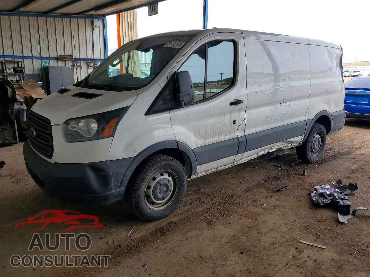 FORD TRANSIT 2017 - 1FTYR1YM2HKB25233