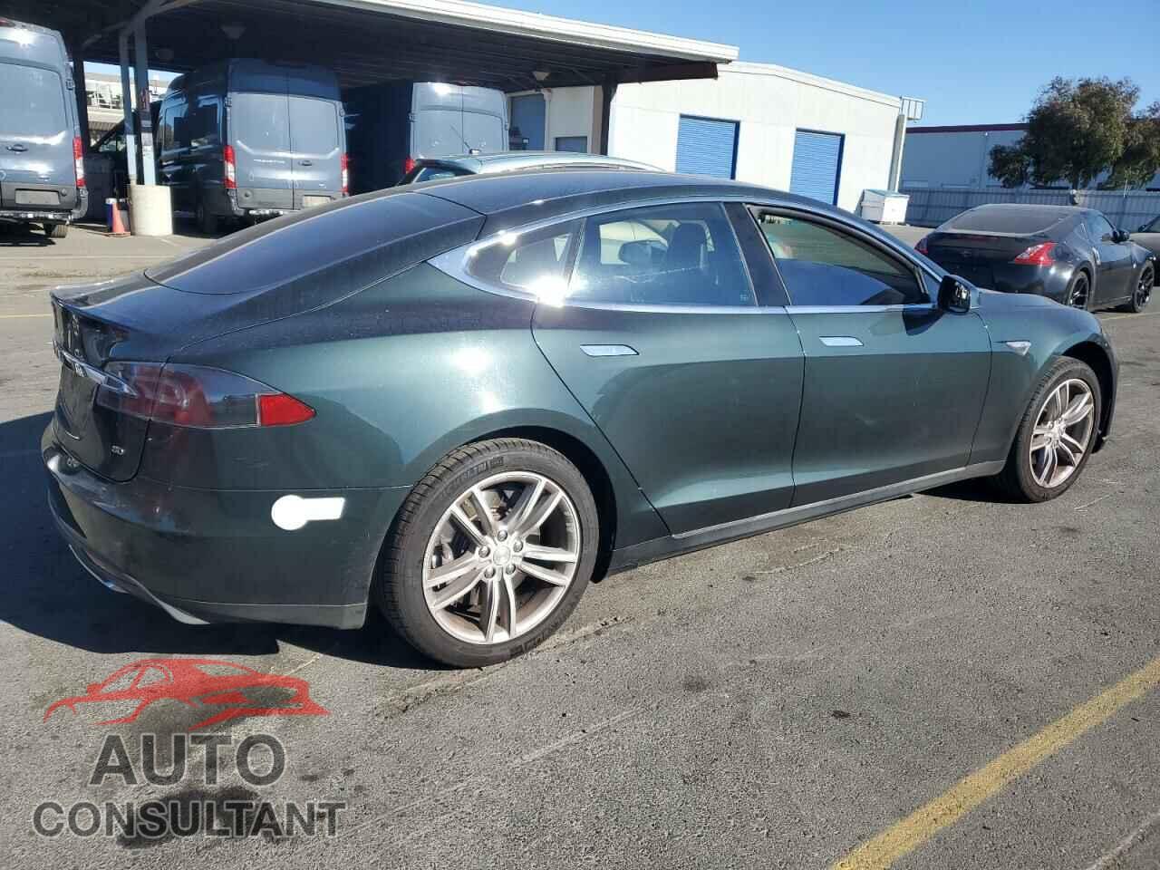 TESLA MODEL S 2014 - 5YJSA1S1XEFP41041