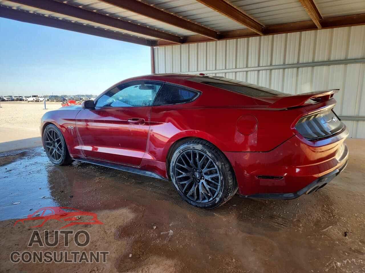 FORD MUSTANG 2018 - 1FA6P8CF8J5171951