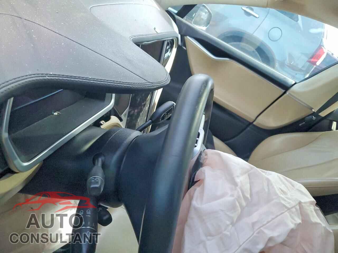 TESLA MODEL S 2013 - 5YJSA1CN6DFP12880