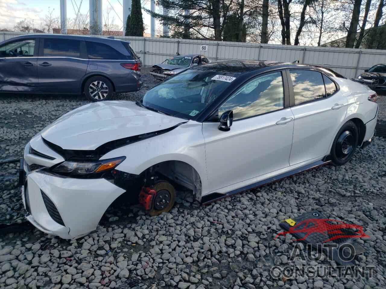 TOYOTA CAMRY 2024 - 4T1KZ1AK1RU101263