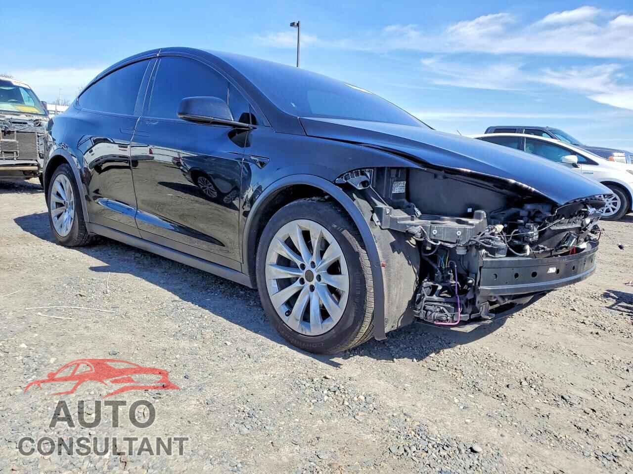 TESLA MODEL X 2020 - 5YJXCBE27LF233682