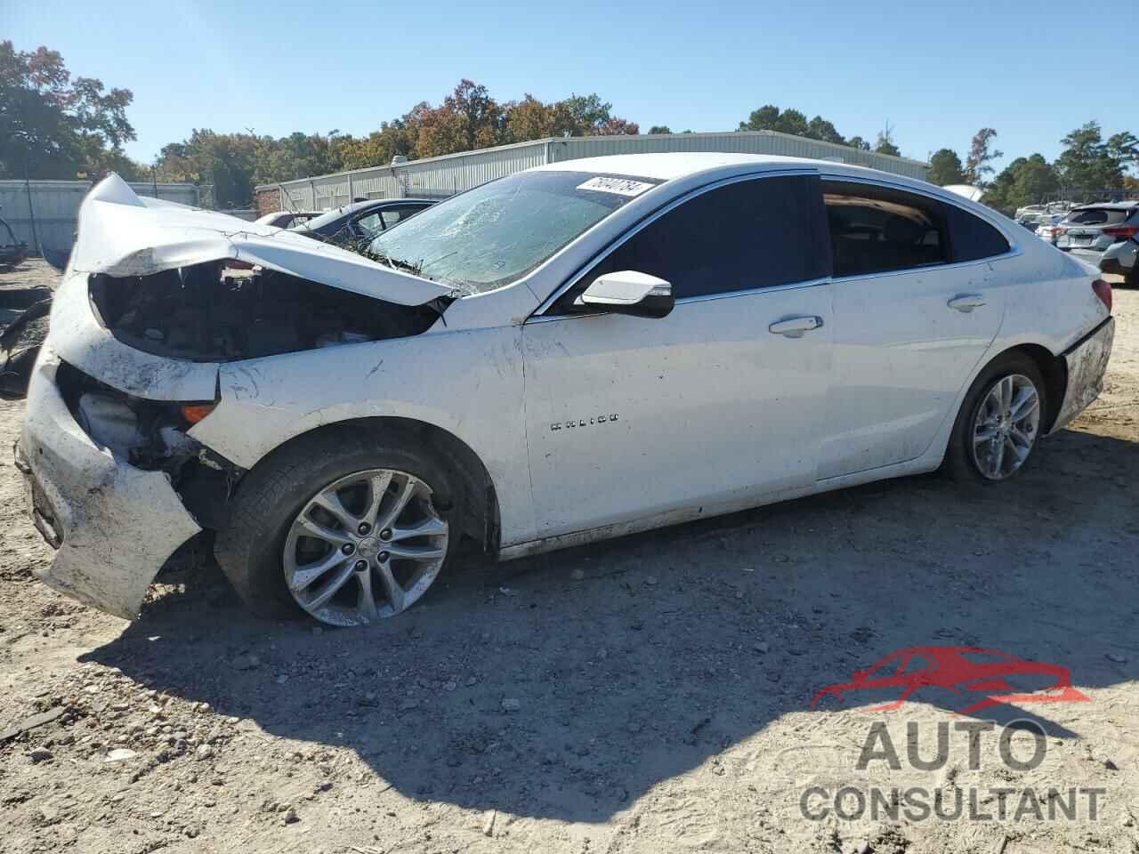 CHEVROLET MALIBU 2017 - 1G1ZE5ST8HF182660
