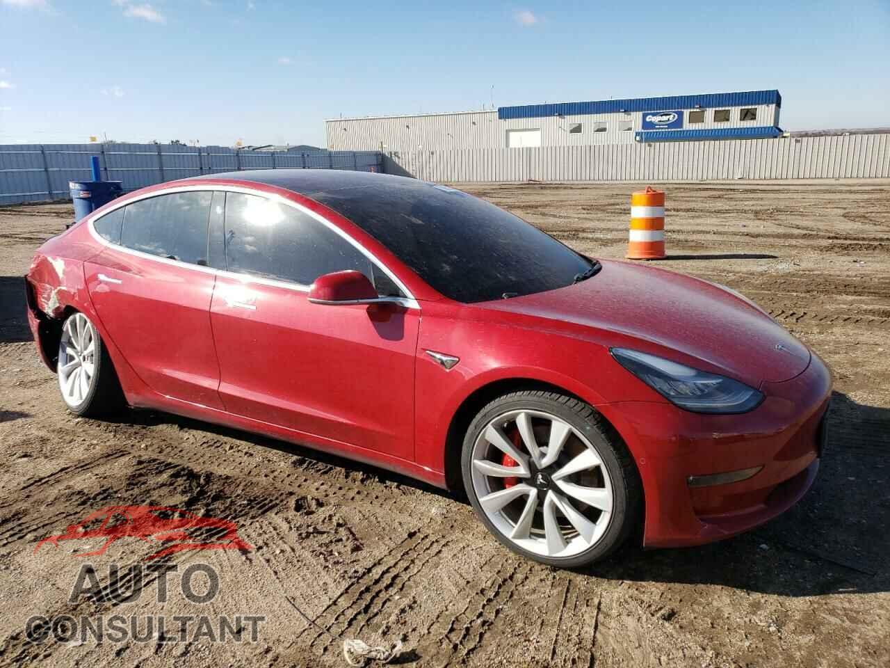 TESLA MODEL 3 2018 - 5YJ3E1EB6JF055375