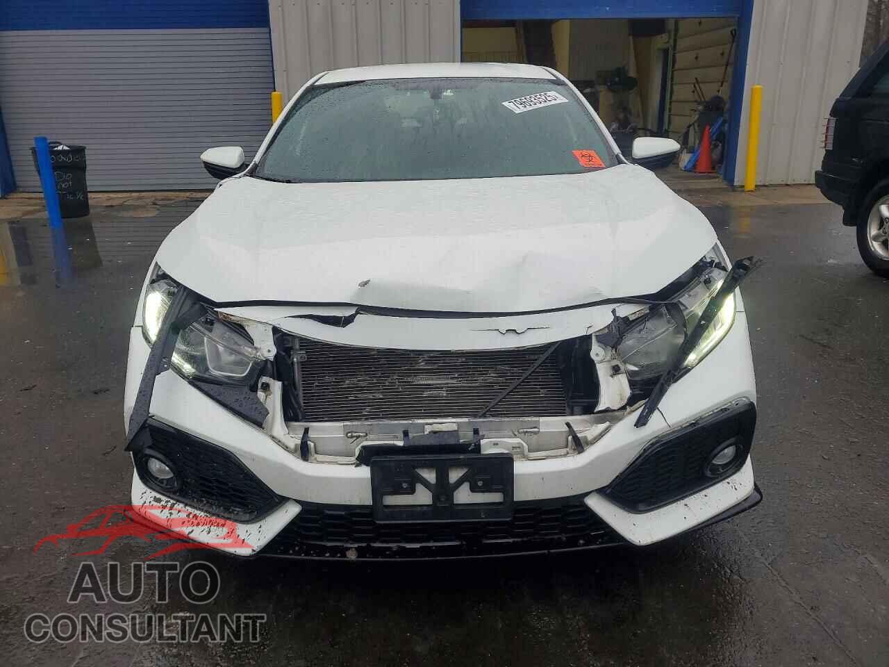 HONDA CIVIC 2017 - SHHFK7H47HU403473