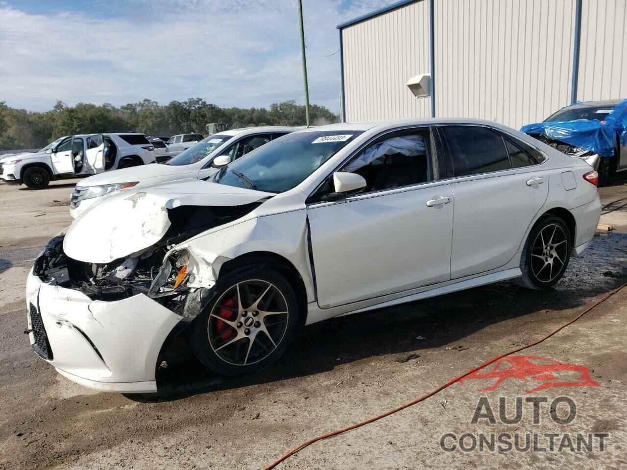 TOYOTA CAMRY 2016 - 4T1BF1FK1GU153684