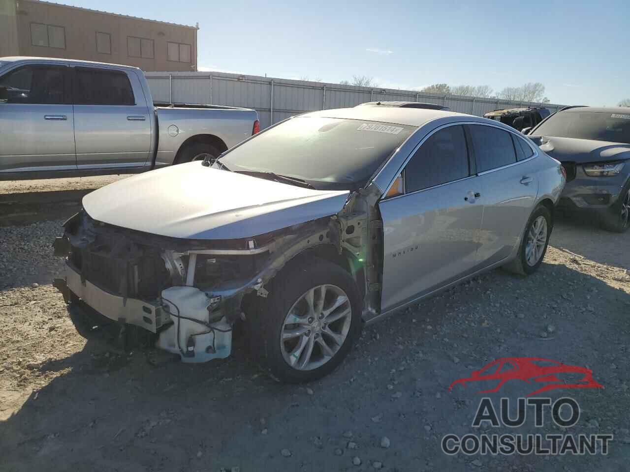 CHEVROLET MALIBU 2017 - 1G1ZE5ST3HF148982