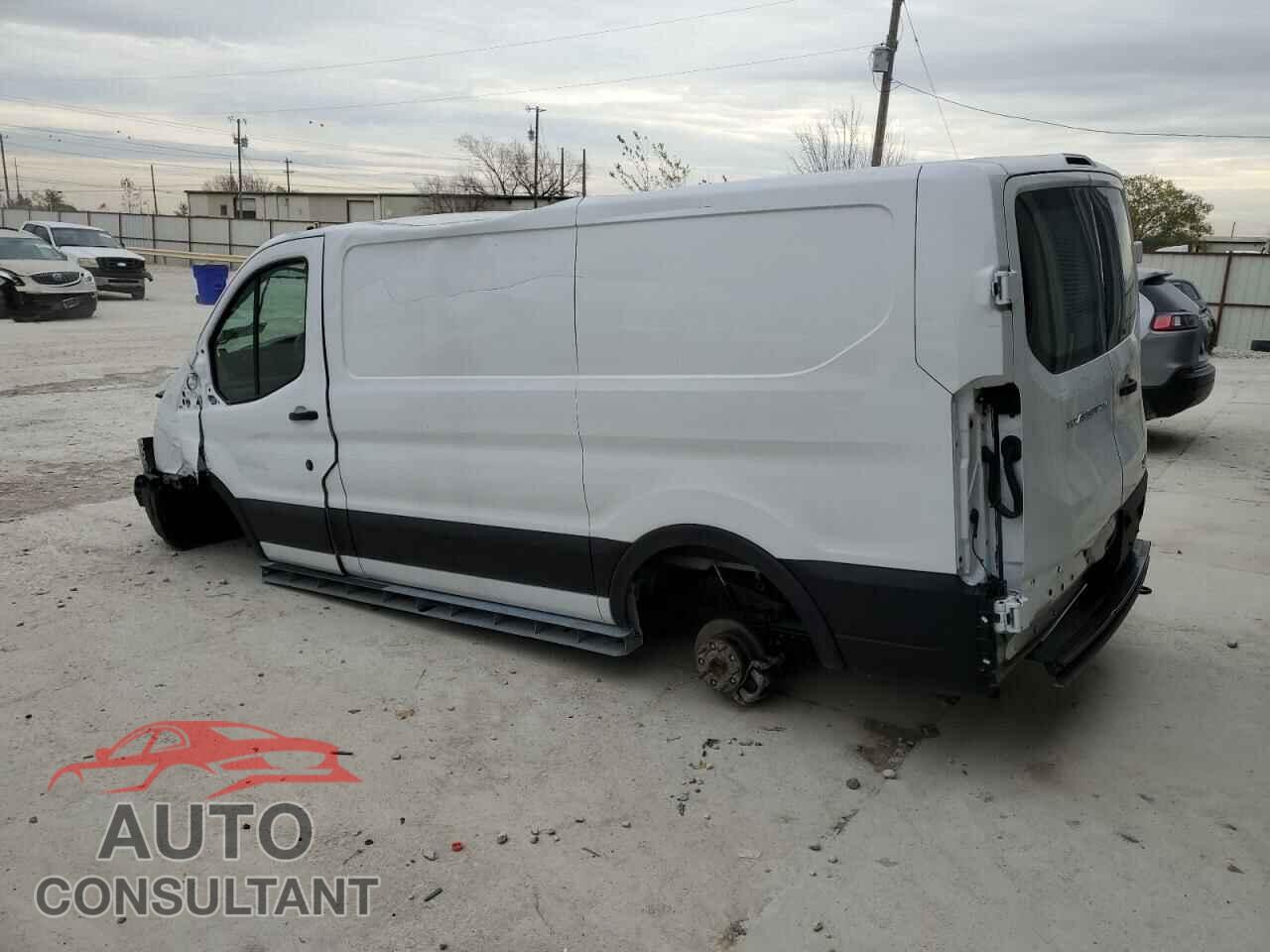 FORD TRANSIT 2023 - 1FTBR1Y82PKB06558