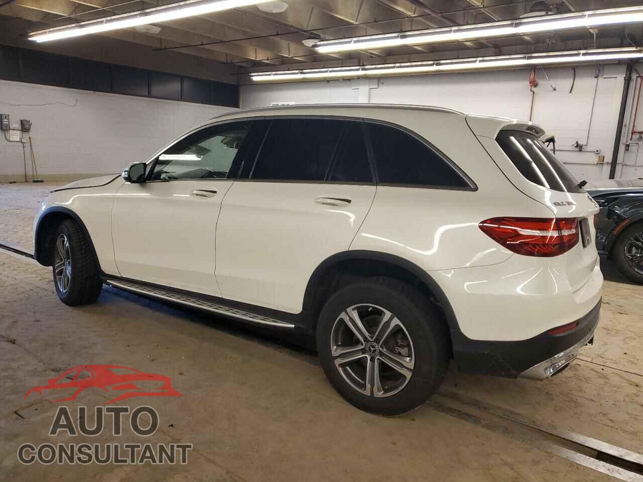 MERCEDES-BENZ GLC-CLASS 2017 - WDC0G4KB1HF206335