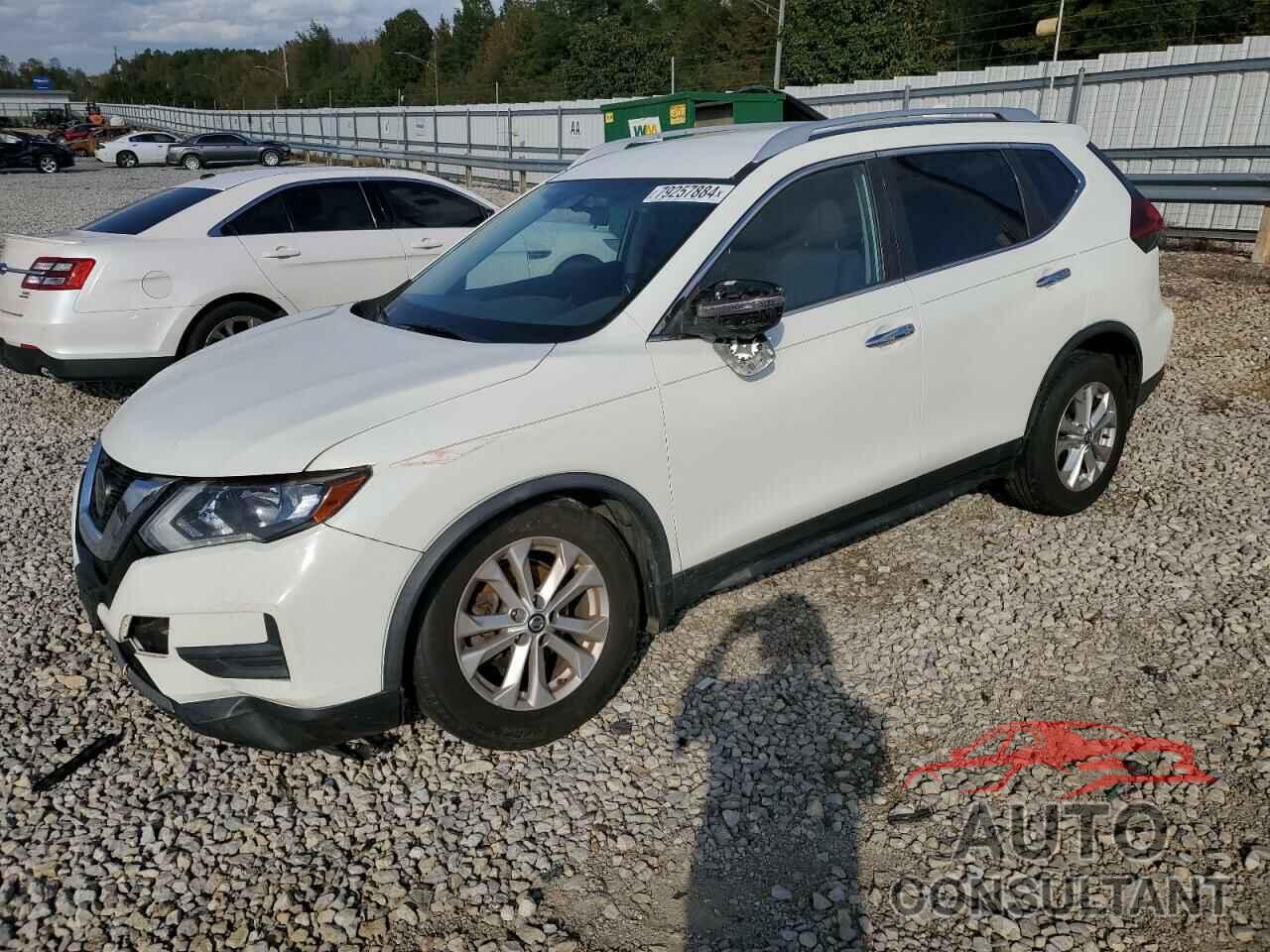 NISSAN ROGUE 2018 - JN8AT2MT7JW470072