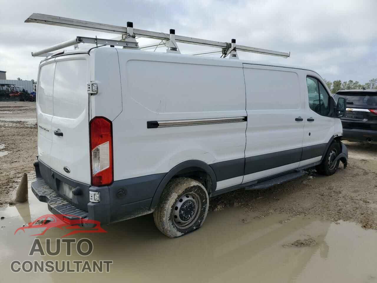 FORD TRANSIT 2017 - 1FTYR2YM1HKB54986