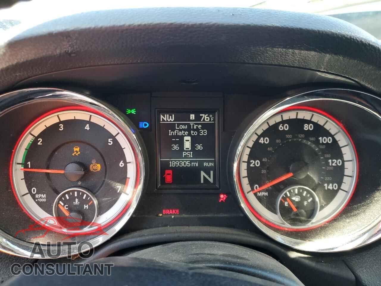 DODGE DURANGO 2013 - 1C4RDJDGXDC674251