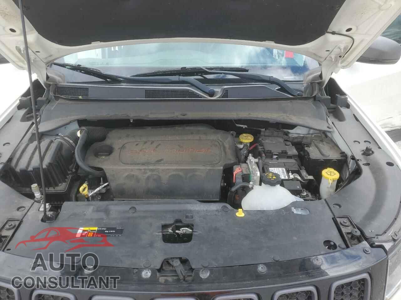 JEEP COMPASS 2018 - 3C4NJDDB5JT485844