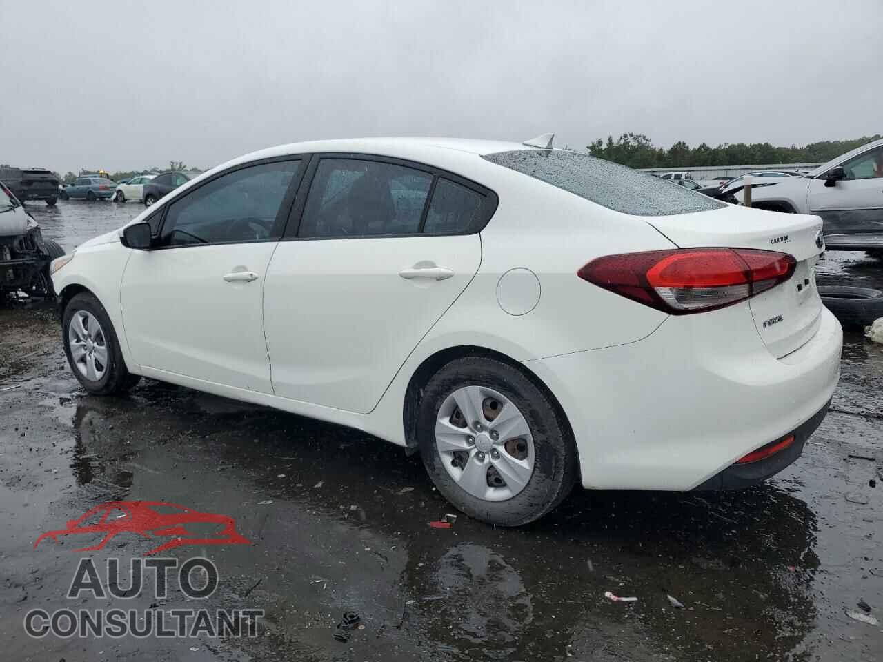 KIA FORTE 2017 - 3KPFK4A77HE051571