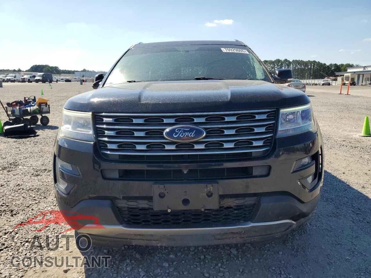 FORD EXPLORER 2017 - 1FM5K7F85HGE22947