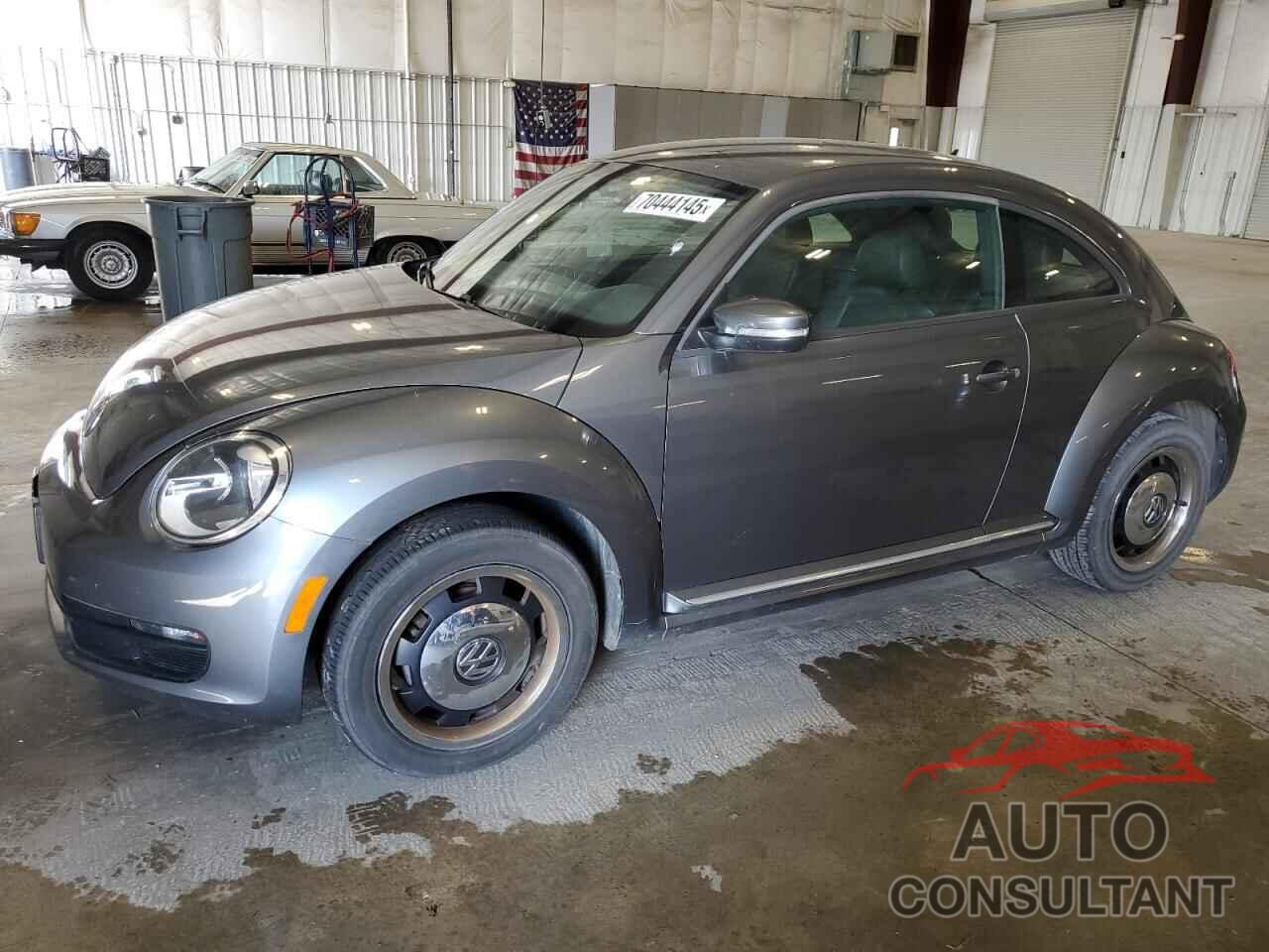 VOLKSWAGEN BEETLE 2012 - 3VWHP7AT9CM625415