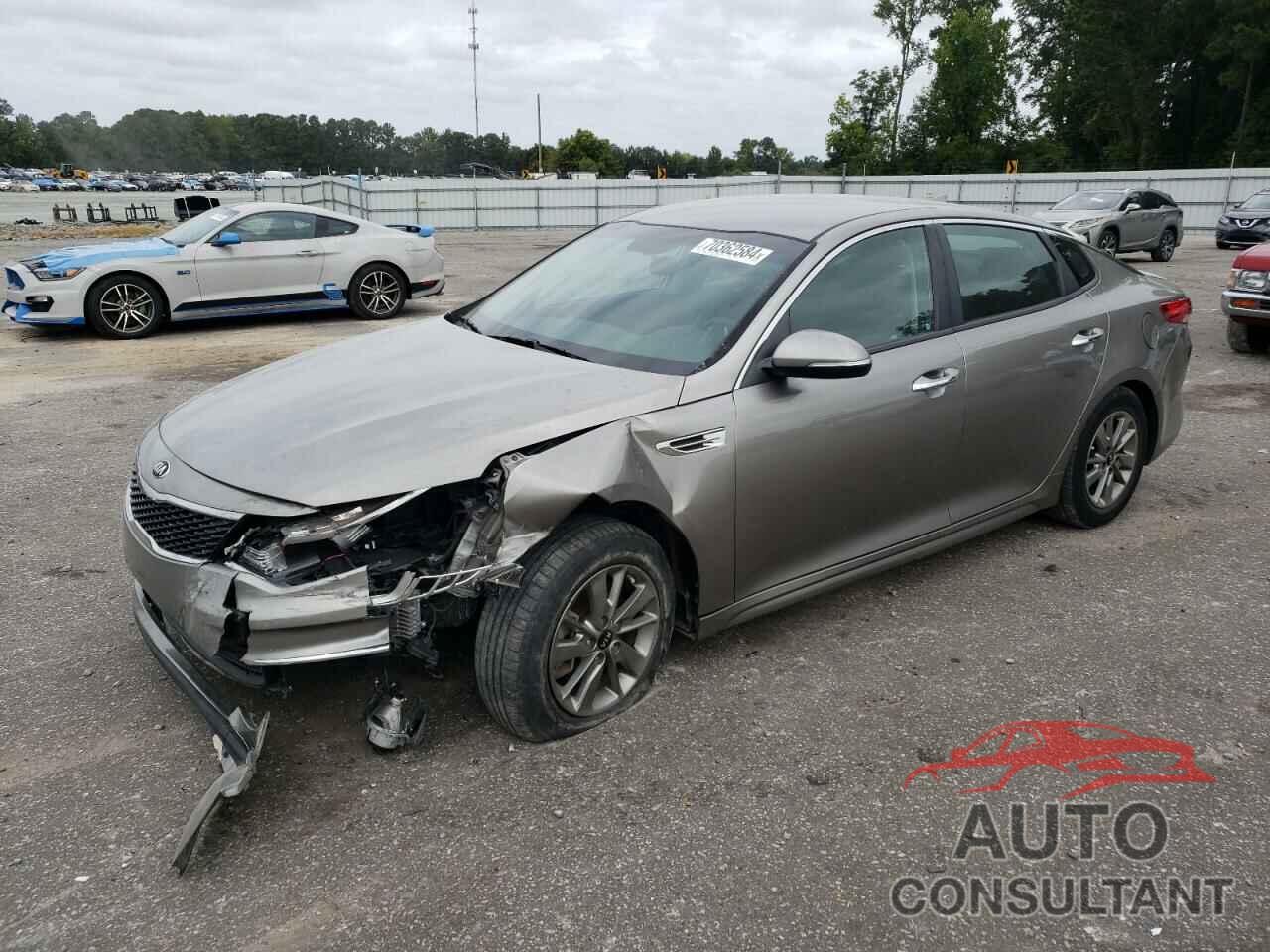 KIA OPTIMA 2018 - 5XXGT4L17JG206286