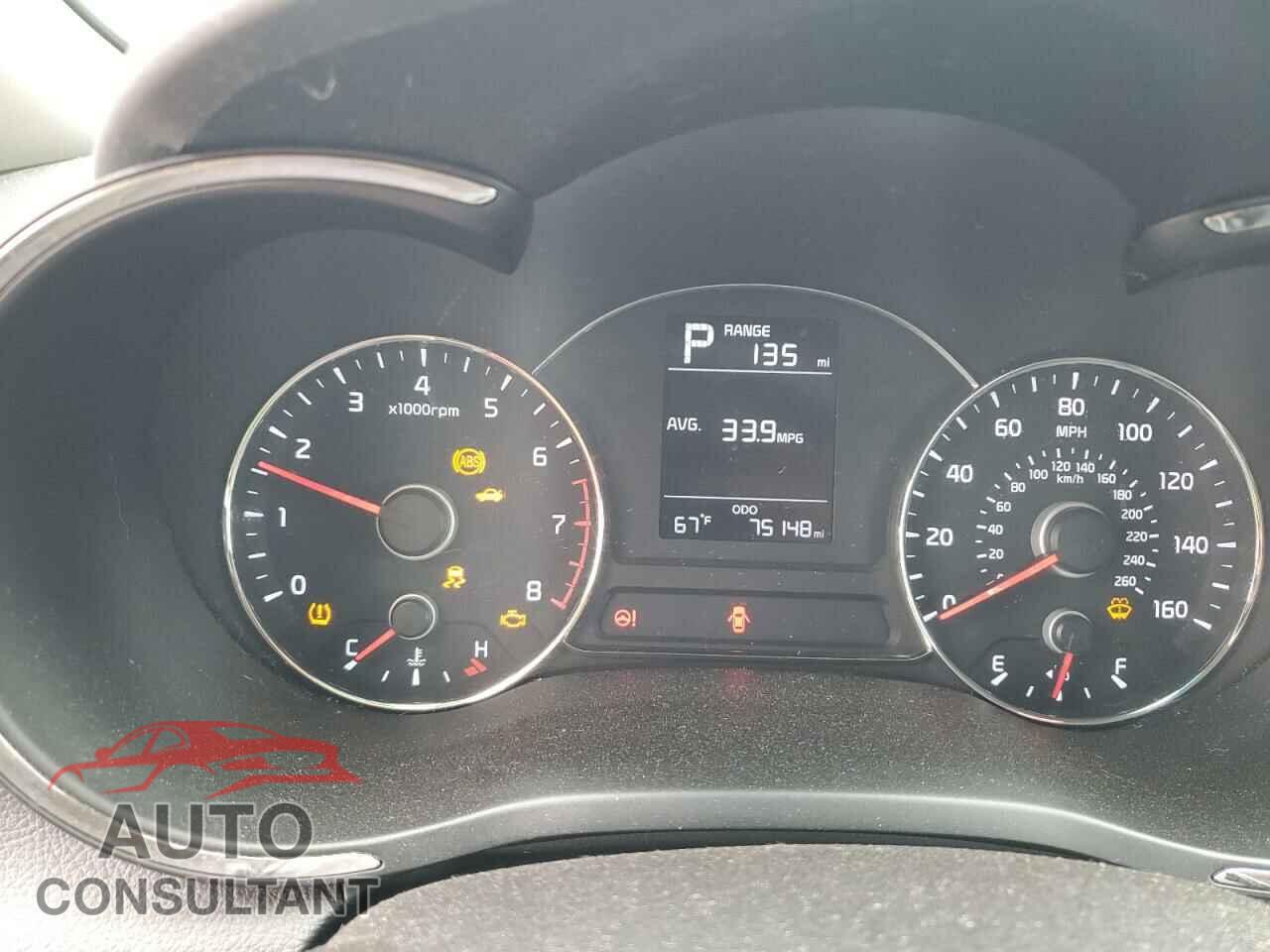 KIA FORTE 2017 - 3KPFK4A76HE068152