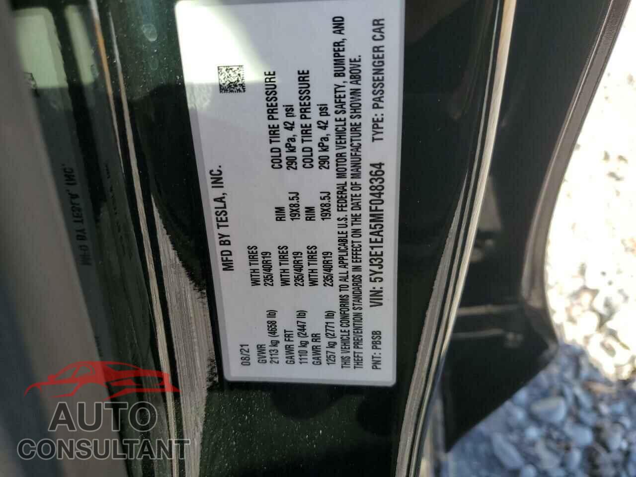 TESLA MODEL 3 2021 - 5YJ3E1EA5MF048364