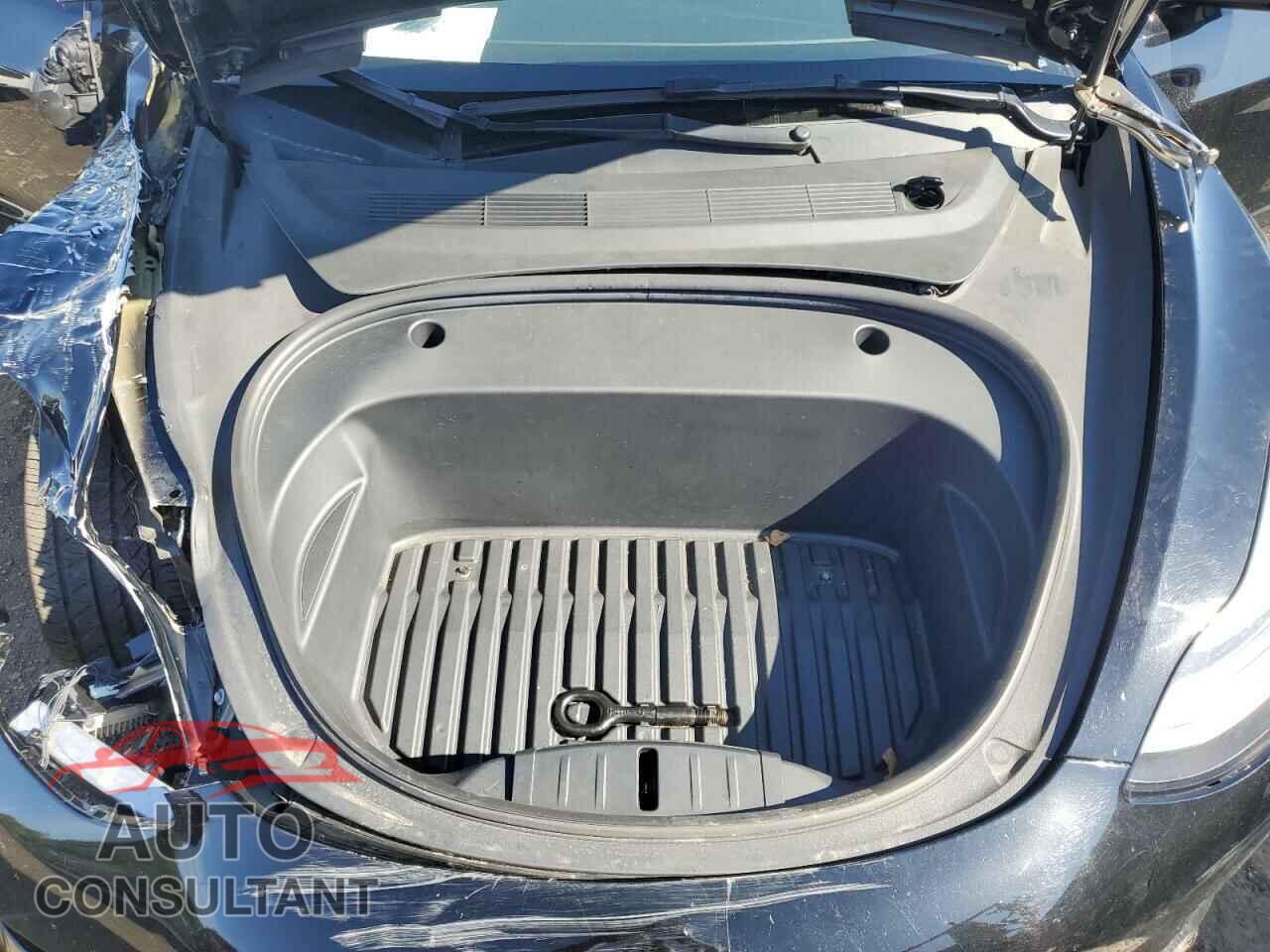TESLA MODEL 3 2022 - 5YJ3E1EA8NF368733