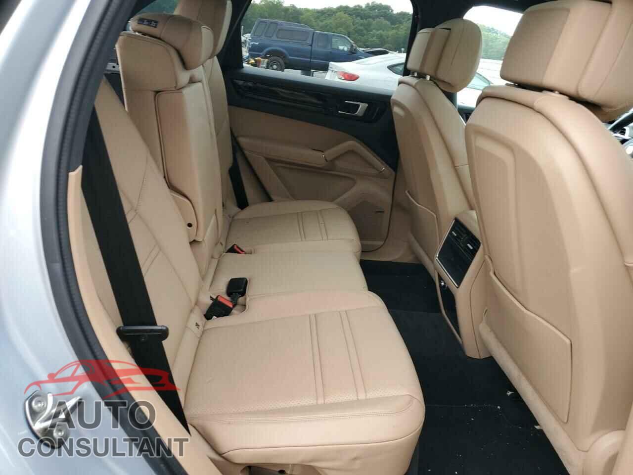 PORSCHE CAYENNE 2019 - WP1AA2AY4KDA05469