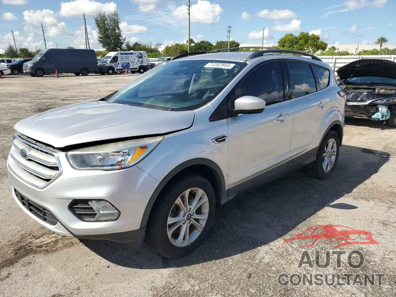 FORD ESCAPE 2018 - 1FMCU9GD0JUB79788