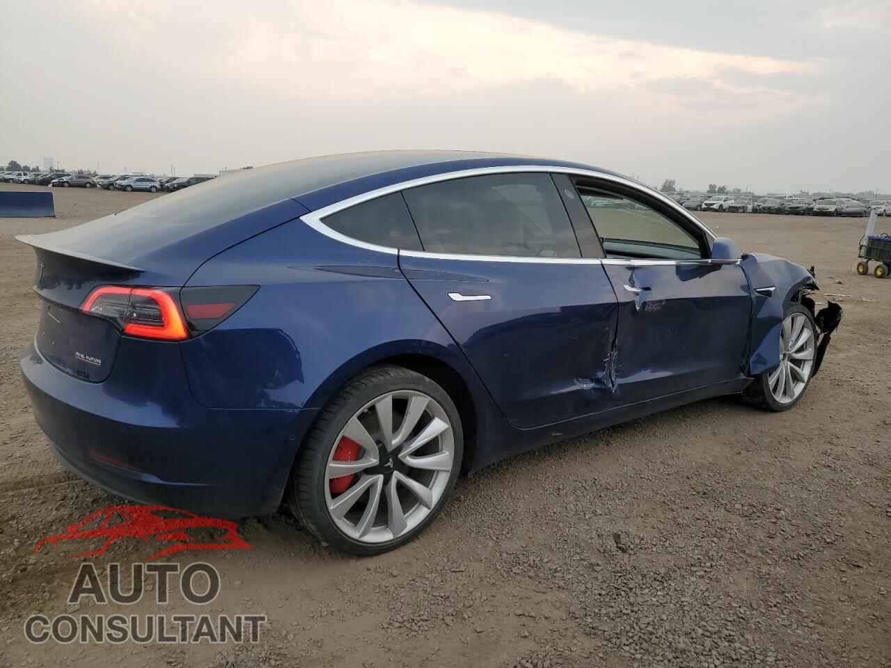 TESLA MODEL 3 2018 - 5YJ3E1EB0JF080966