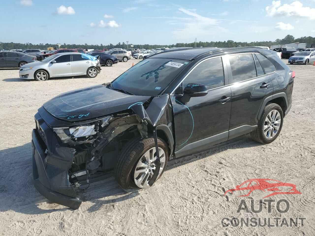 TOYOTA RAV4 2021 - 2T3C1RFV3MW104338