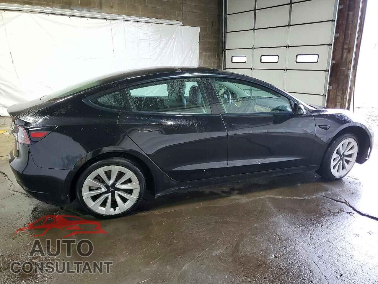 TESLA MODEL 3 2022 - 5YJ3E1EA3NF371474