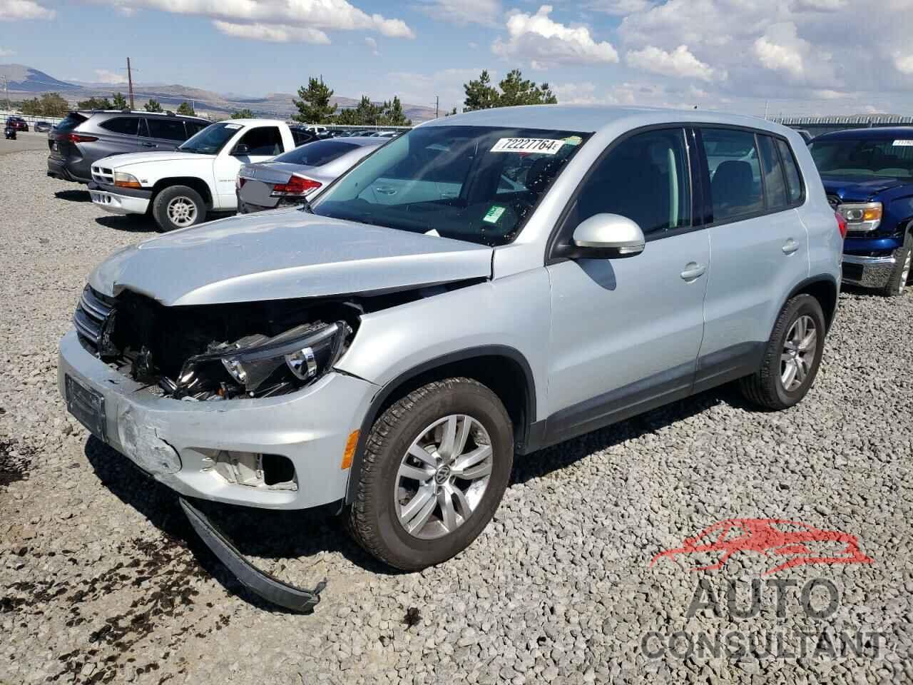 VOLKSWAGEN TIGUAN 2013 - WVGBV7AX9DW552612