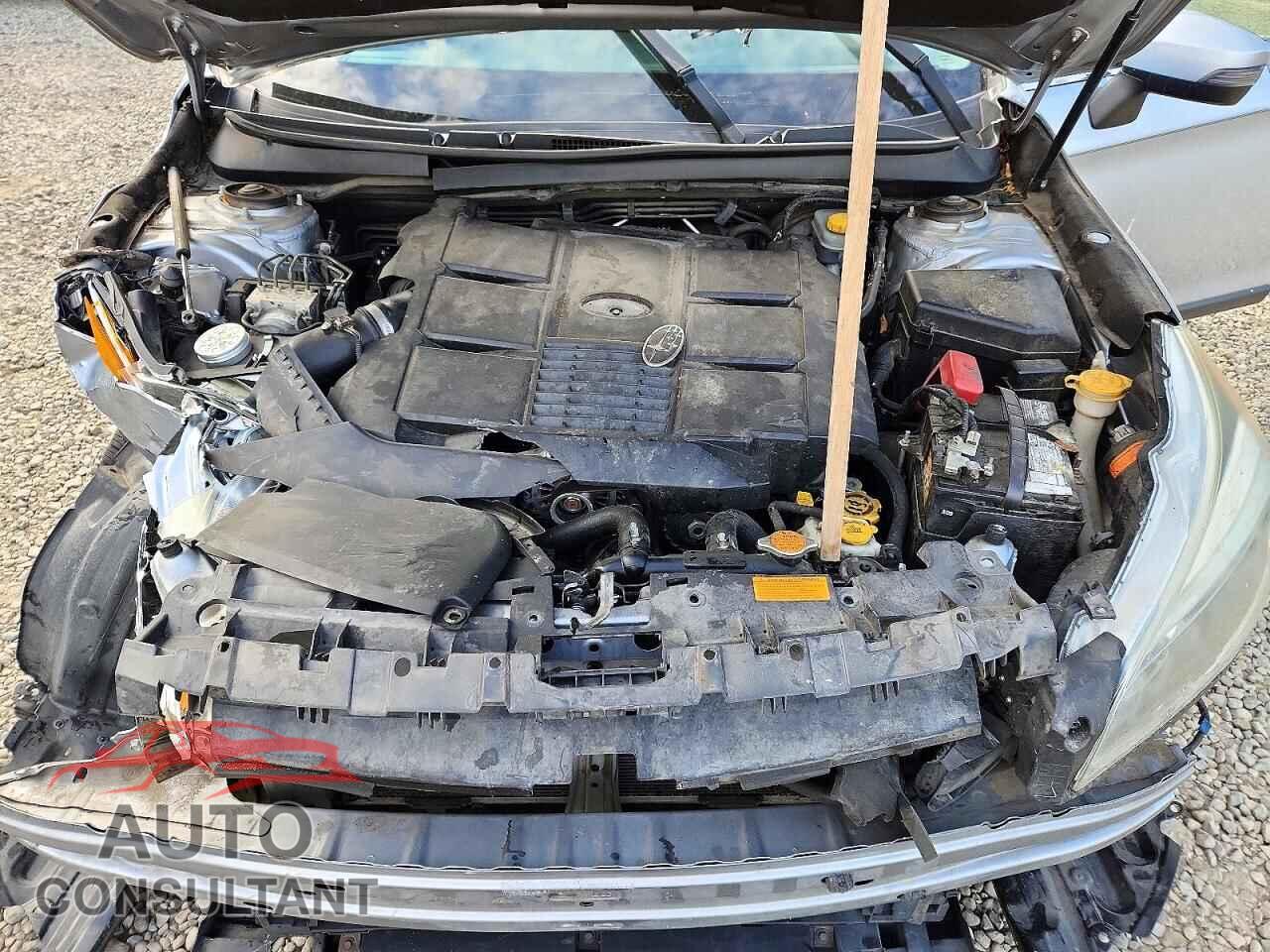 SUBARU OUTBACK 2015 - 4S4BSENC9F3241481