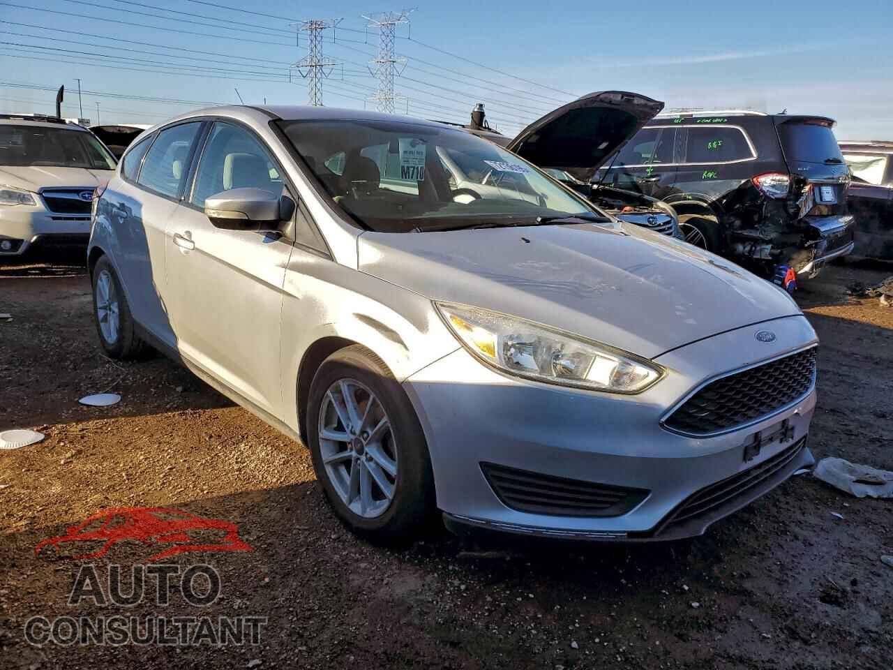 FORD FOCUS 2017 - 1FADP3K21HL225640
