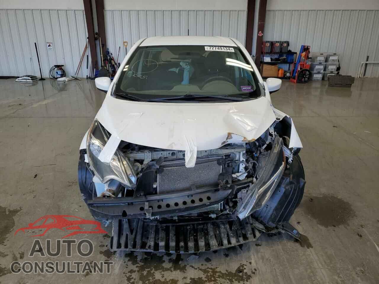NISSAN VERSA 2019 - 3N1CE2CP3KL360505