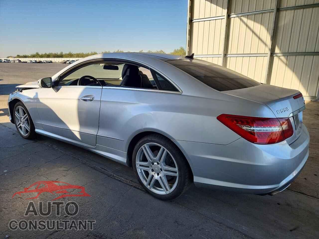MERCEDES-BENZ E-CLASS 2010 - WDDKJ7CB9AF026211