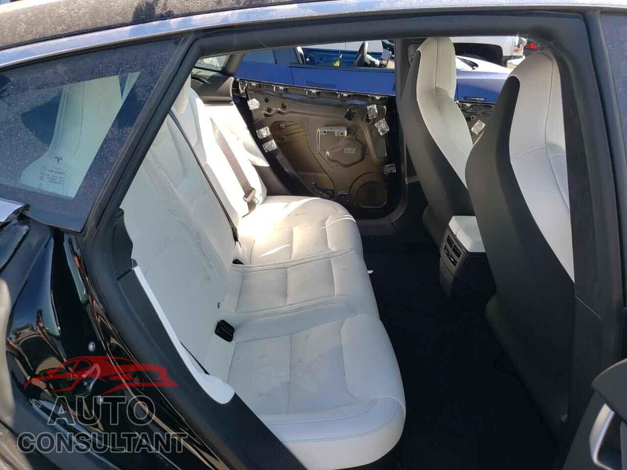 TESLA MODEL S 2019 - 5YJSA1E23KF337255