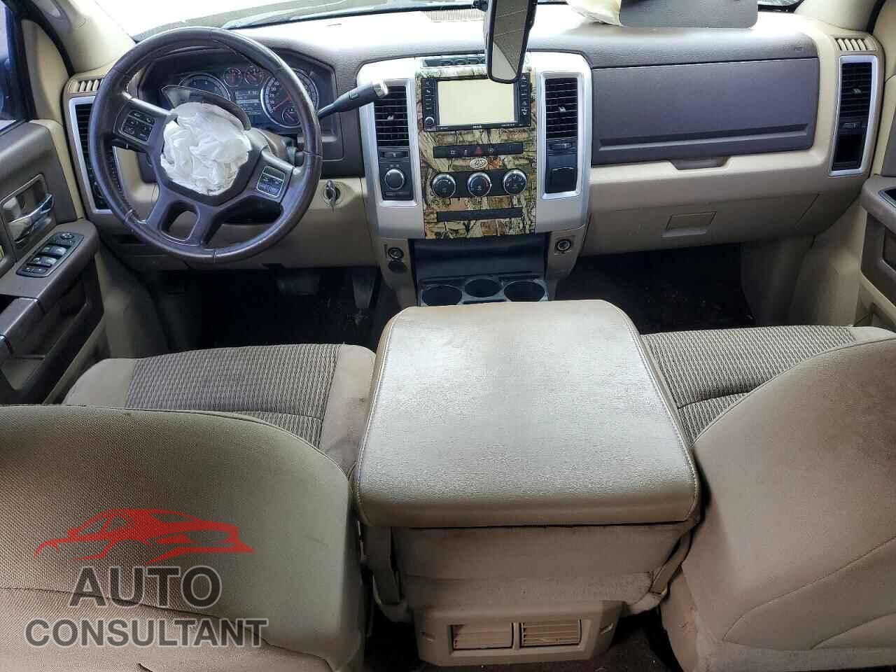 DODGE RAM 1500 2012 - 1C6RD7LT5CS202973