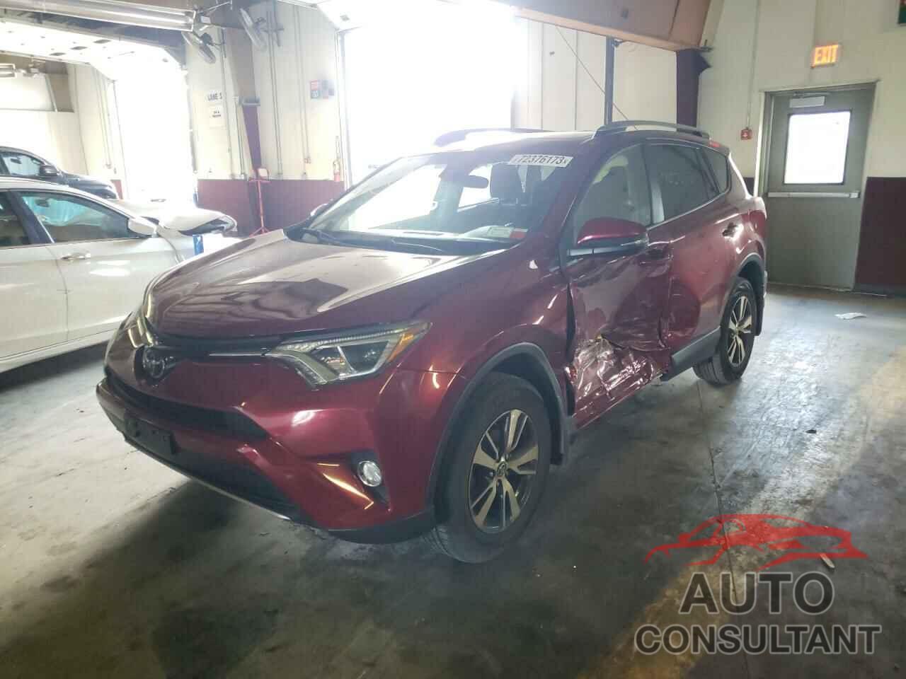 TOYOTA RAV4 2018 - JTMRFREV7JD250053