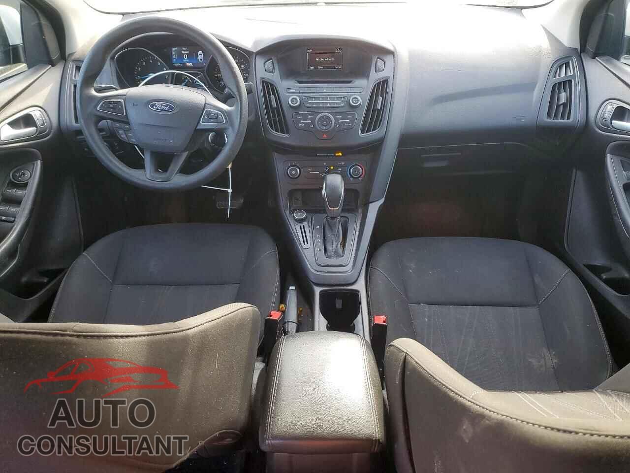 FORD FOCUS 2017 - 1FADP3F27HL278059