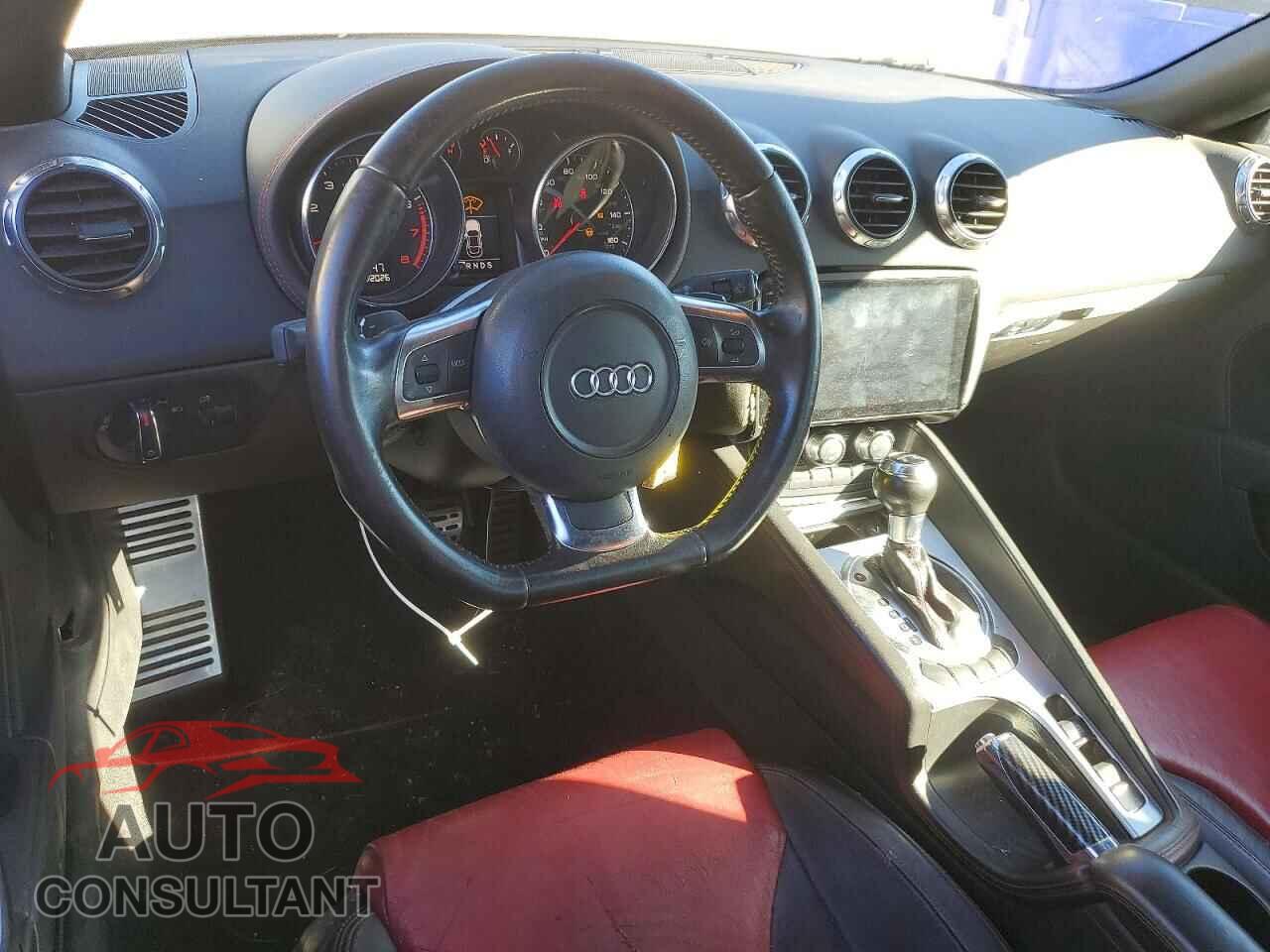 AUDI TT 2009 - TRUMF38J991011106