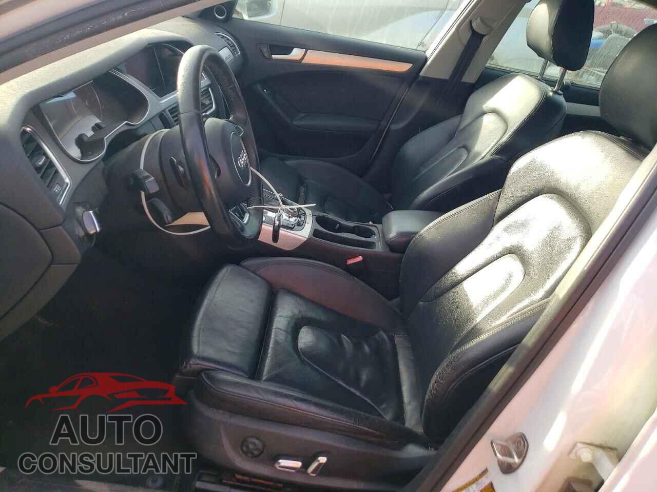 AUDI A4 2013 - WAUKFAFL4DN017596