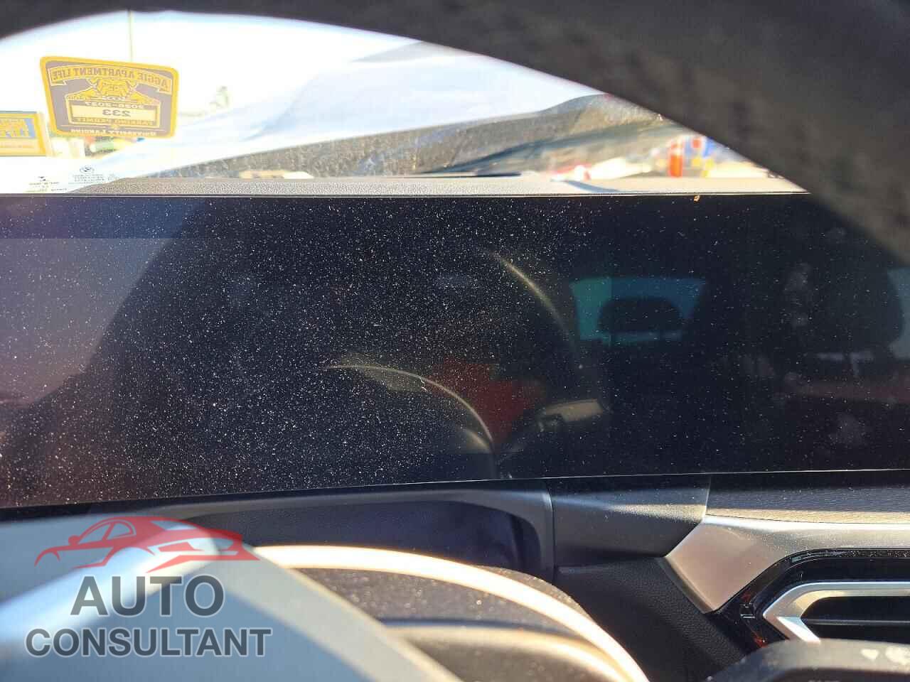BMW 3 SERIES 2023 - 3MW69FF03P8C92332