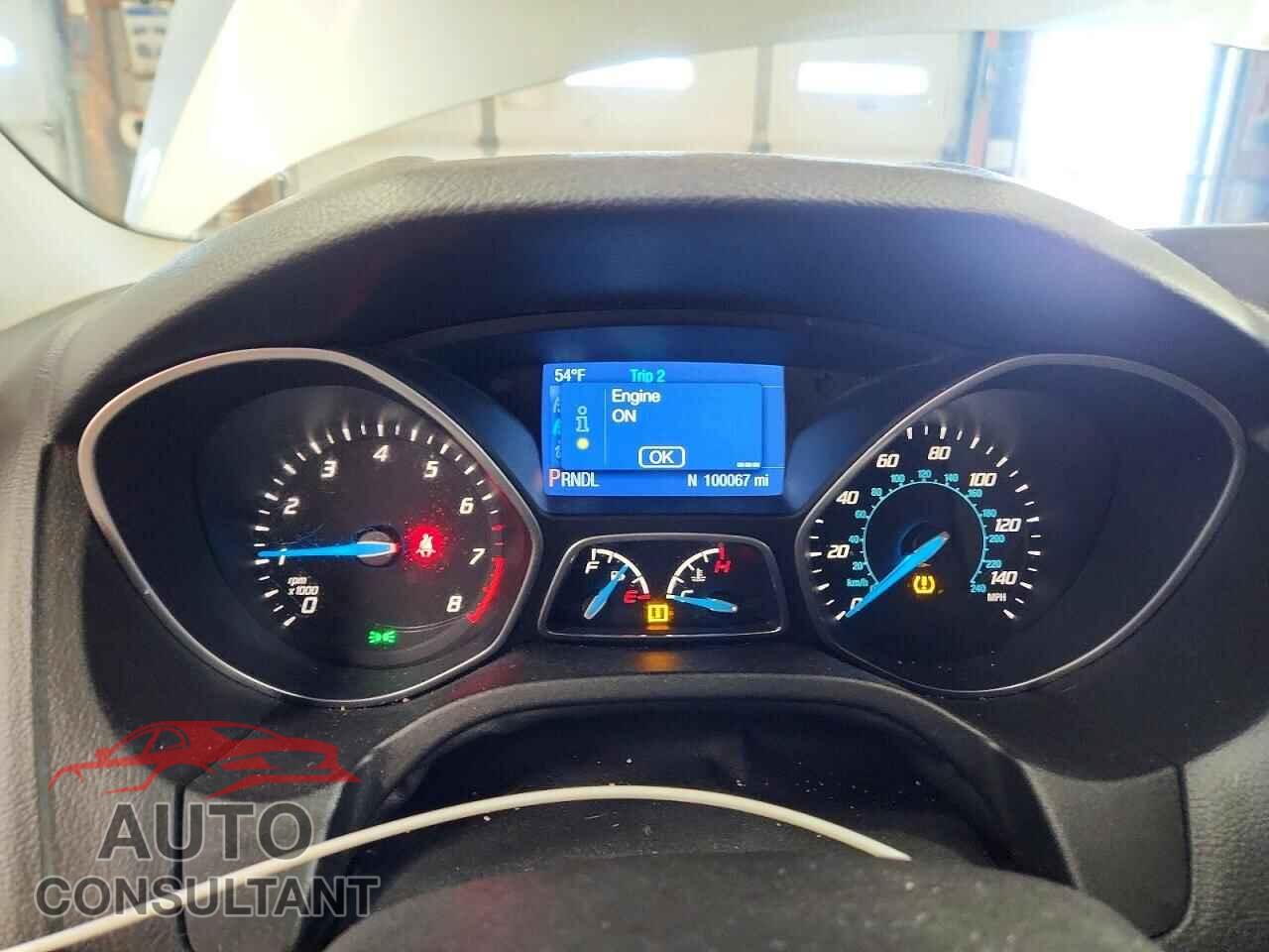 FORD FOCUS 2014 - 1FADP3F27EL216995