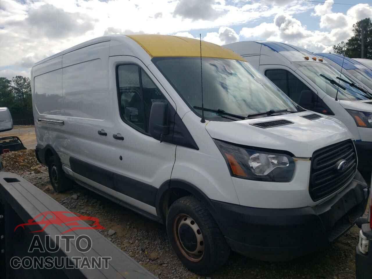 FORD TRANSIT 2019 - 1FTYR2CM8KKA78911