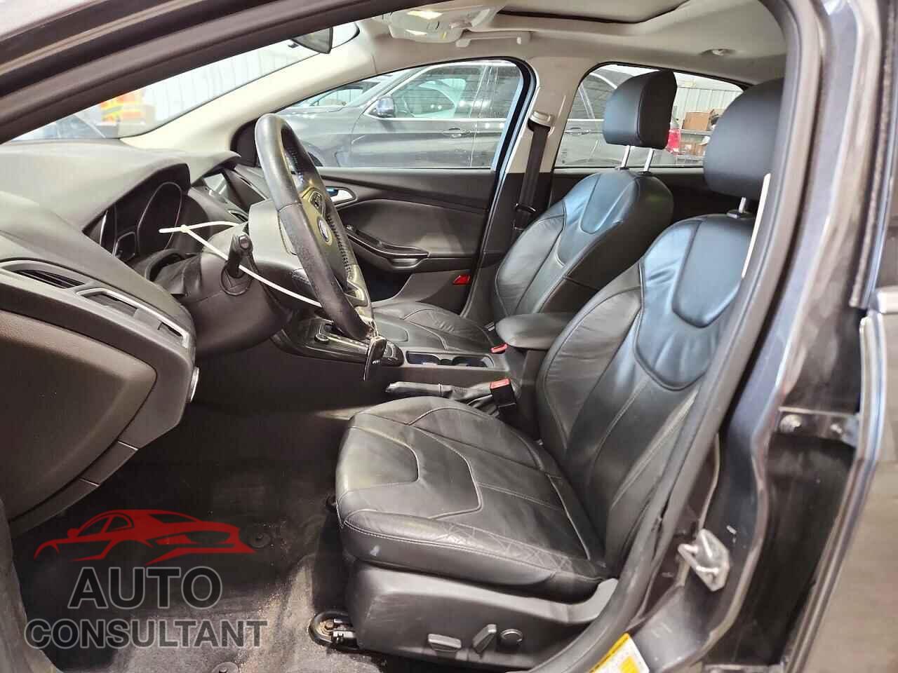 FORD FOCUS 2016 - 1FADP3N21GL242822
