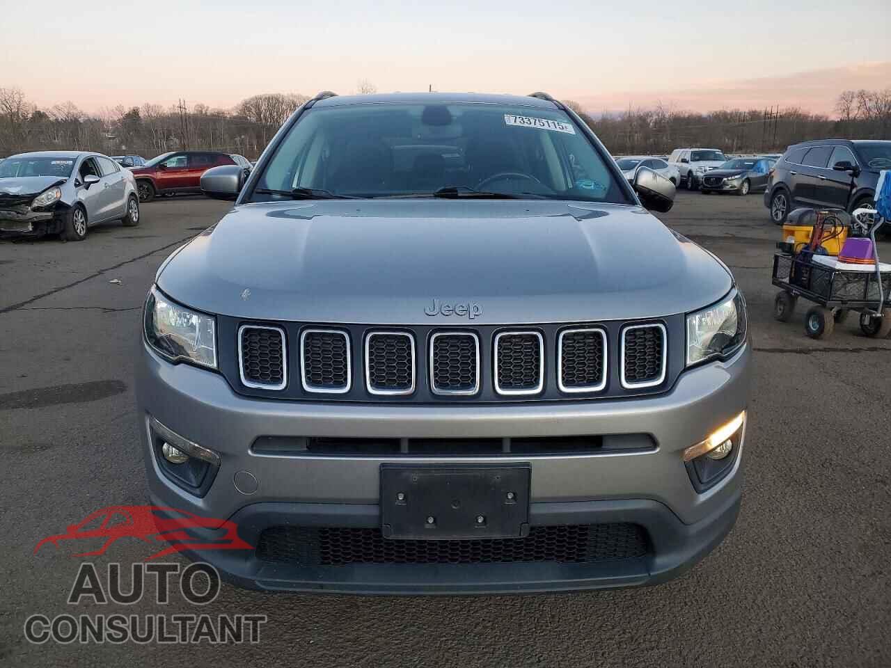JEEP COMPASS 2019 - 3C4NJDBB1KT704156