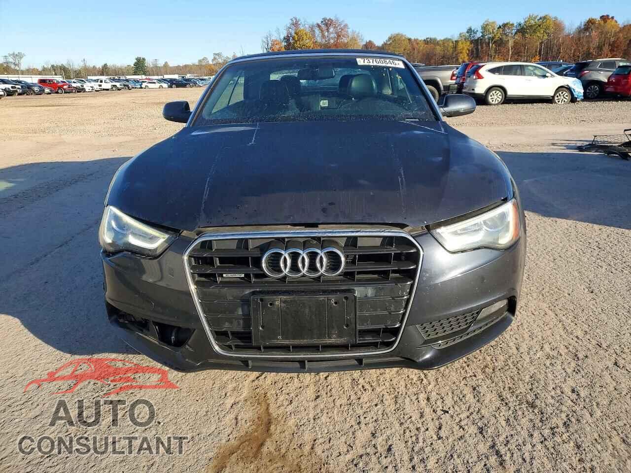 AUDI A5 2013 - WAUCFAFH5DN008941