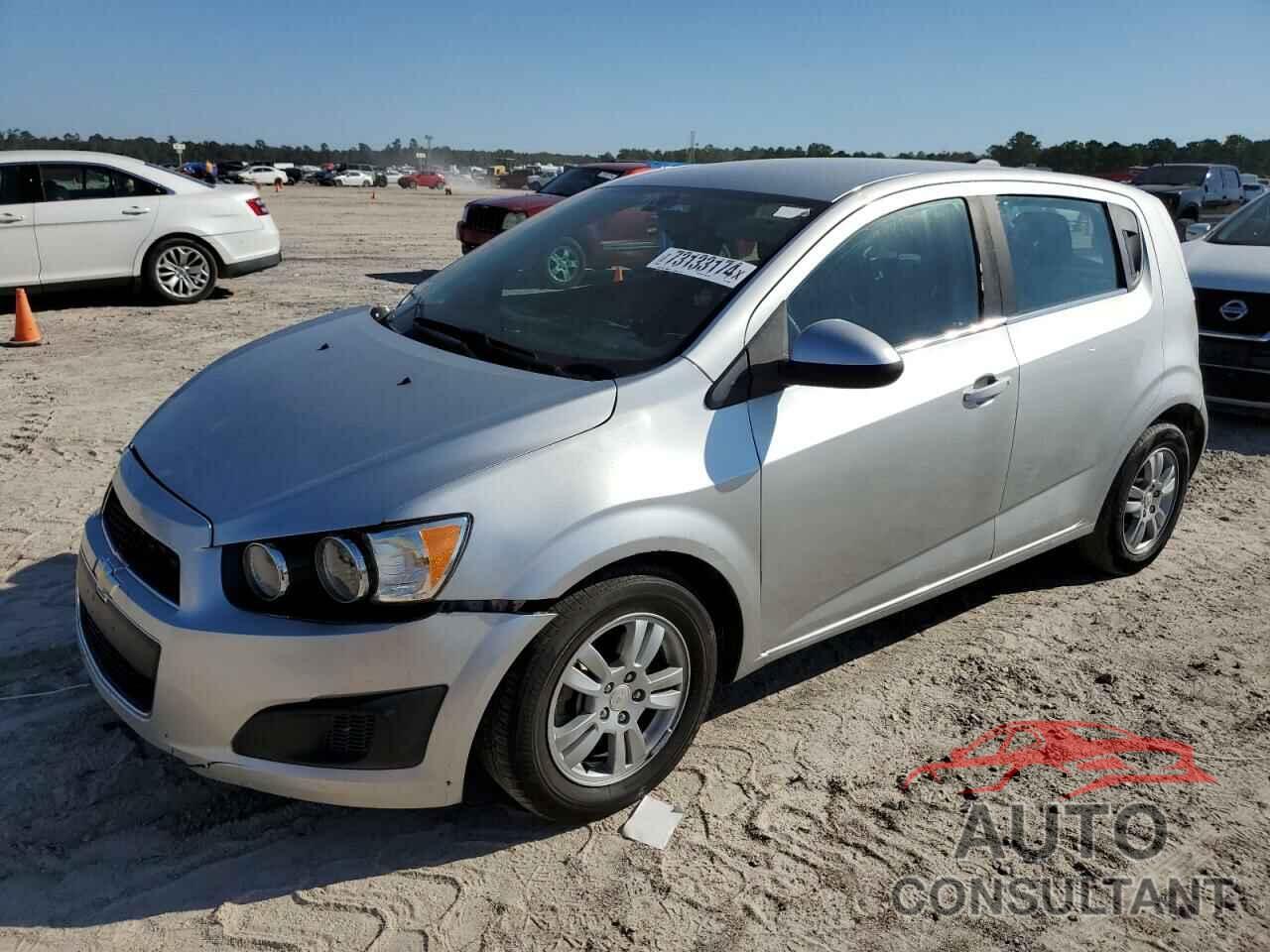 CHEVROLET SONIC 2016 - 1G1JC6SH3G4155395